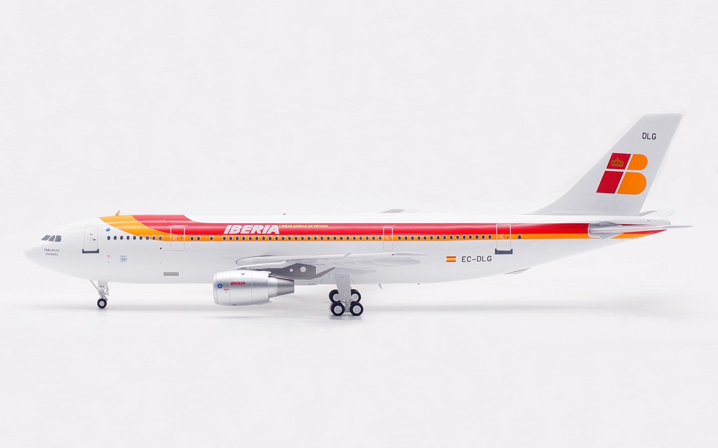 1:200 InFlight IBERIA AIRBUS A300B4 Passenger Airplane Diecast Aircraft Model