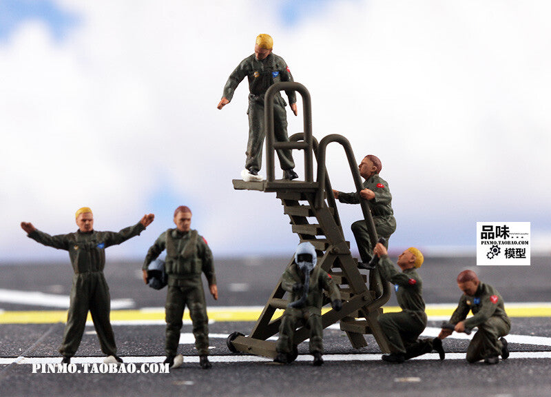 1/72 7Pcs/Set NATO Air Force Ground Service 7-man model with ladder+pilot