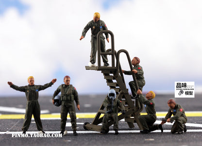 1/72 7Pcs/Set NATO Air Force Ground Service 7-man model with ladder+pilot