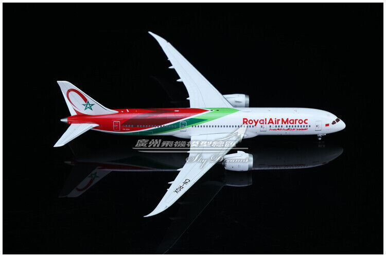 1:400 JC Wings Royal Air Maroc BOEING 787-9 Passenger Airplane Diecast Model