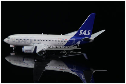 1:400 GeminiJets SAS BOEING B737-700W Airplane Diecast Plane Aircraft Model