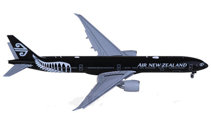 1:400 JC Wings AIR NEW ZEALAND BOEING B777-300ER Flap Down Plane Diecast Model