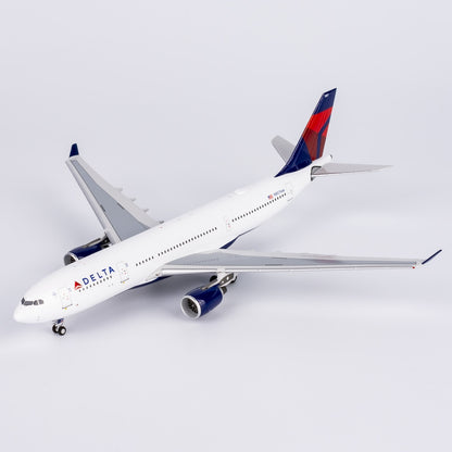 1:400 NG Models Delta Airlines Airbus A330-200 Diecast Aircraft Model N857NW