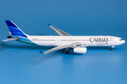 1:400 Phoenix Garuda Indonesia CARGO AIRBUS A330-300 Airplane Diecast Model