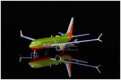 1:400 GeminiJets SOUTHWEST BOEING 737 MAX8 Passenger Airplane Diecast Model