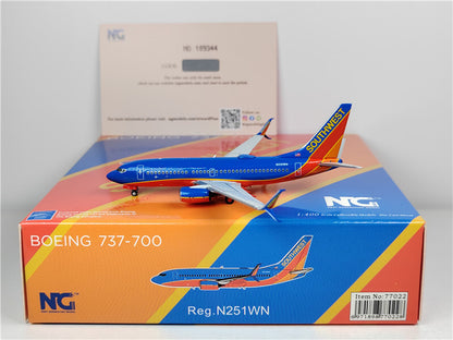 NG Models SOUTHWEST FOR BOEING B737-700 N251WN 1:400 Aircraft Pre-built Model