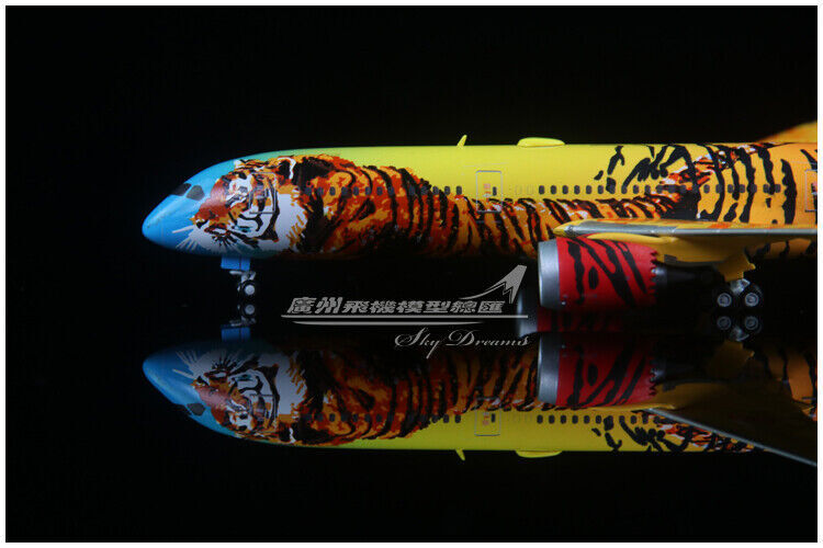 1:400 JC WINGS 2022 Tiger BOEING 787-9 Passenger Aircraft Diecast Airplane Model