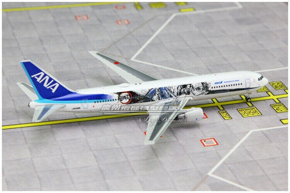 1:400 Phoenix ANA BOEING 767-300ER Passenger Airplane Diecast Aircraft Model