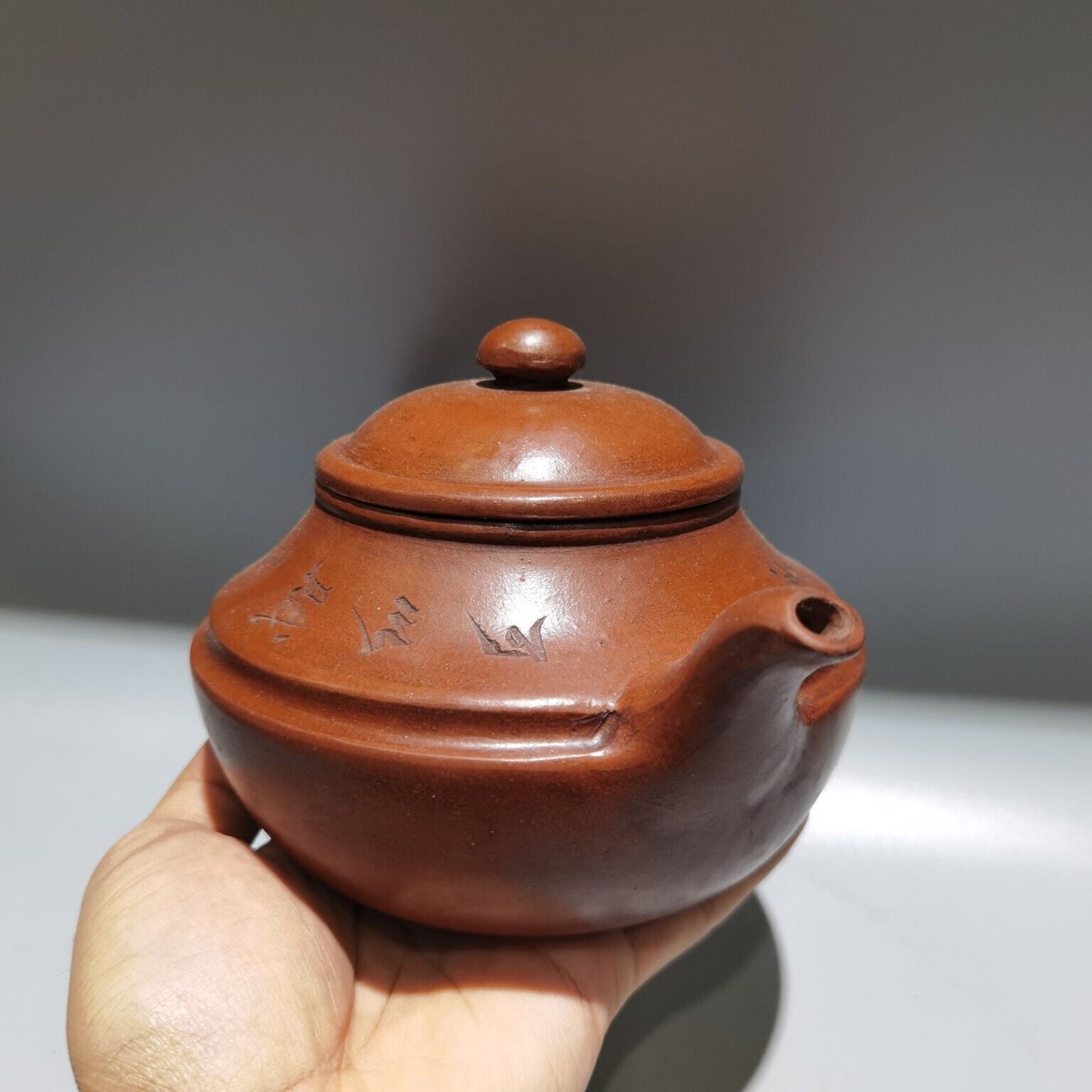 vintage chinese yixing purple clay teapot zisha ceremony carving collectible art