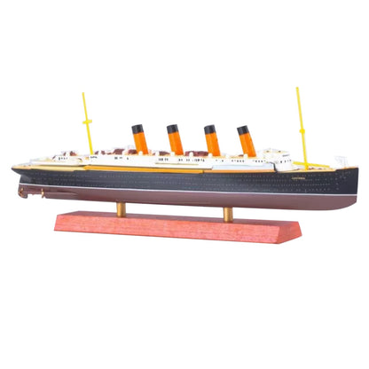 Alloy 1/1250 Scale RMS Lusitania Cruise Ship Model Boat Toy Gift Collection
