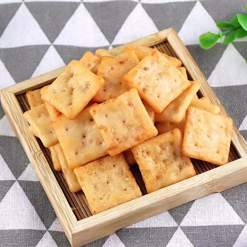 乐吧非油炸薯片鸡肉烧烤膨化食品 Lobar Non-fried Potato Chips Chicken Barbecue Puffed Food