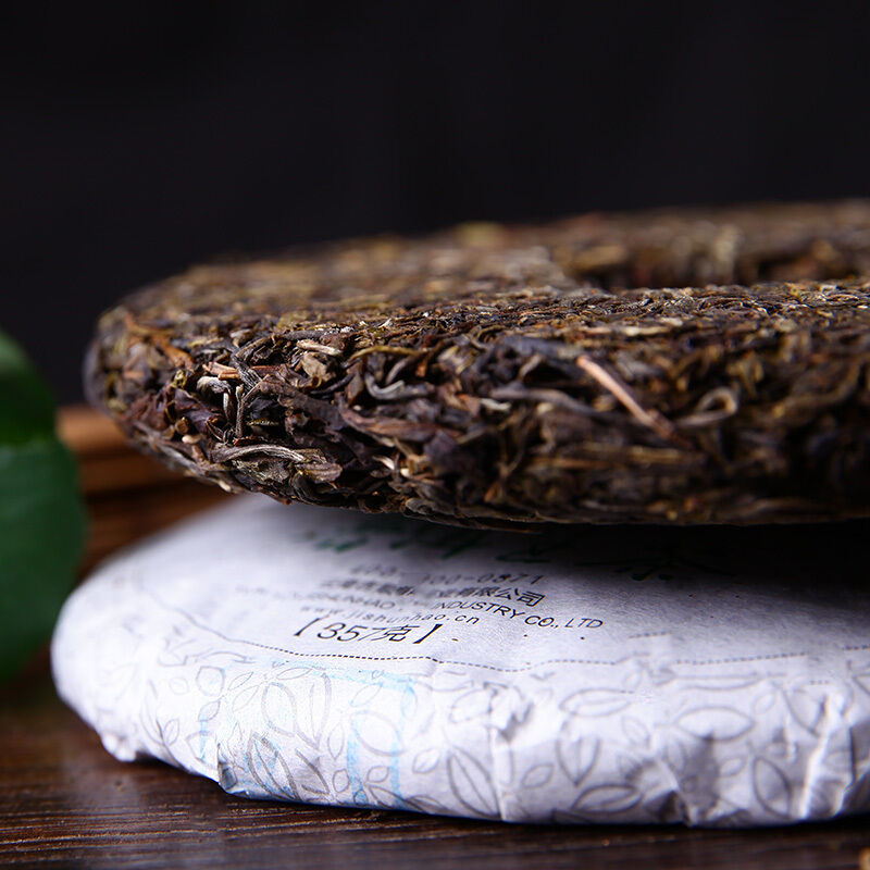 China Yunnan Puerh Tea Cake 357g cha Puer Menghai Sheng Tea Organic Green Food