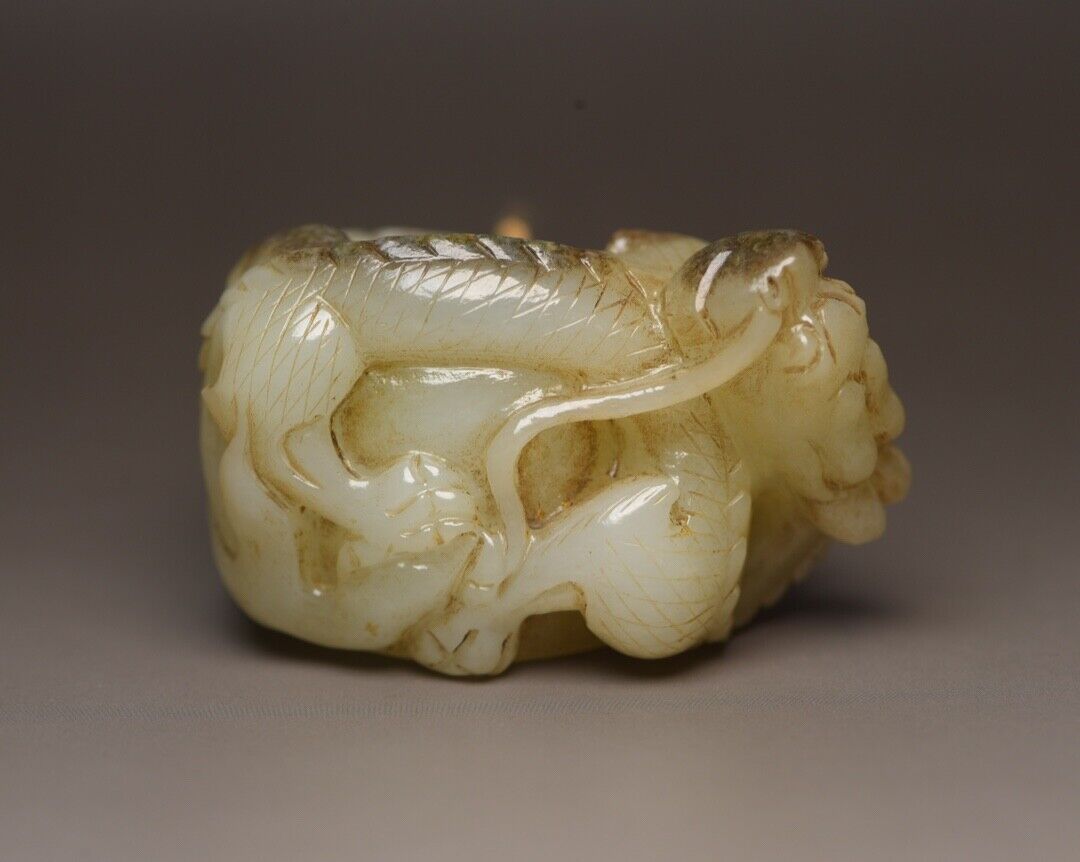 Chinese Antique Hetian Jade Carved Dragon Statue Nice Unique Thumb Ring Jewelry