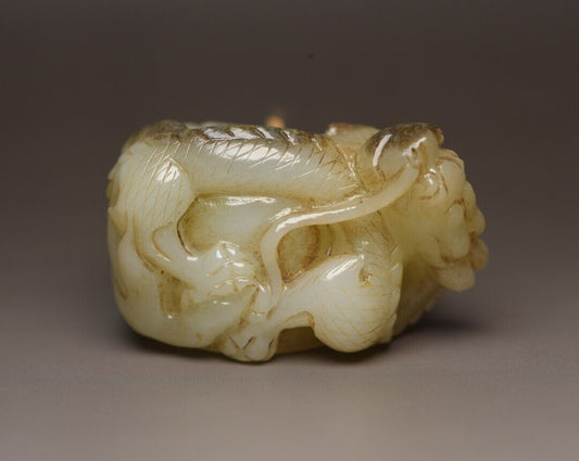 Chinese Antique Hetian Jade Carved Dragon Statue Nice Unique Thumb Ring Jewelry