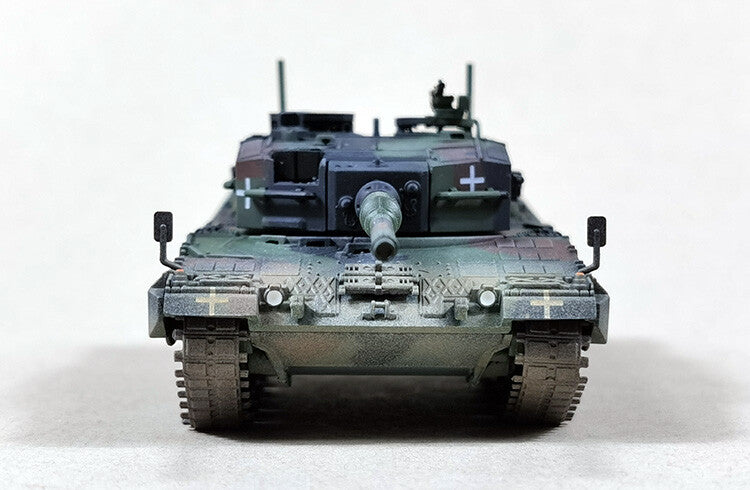 1/72 Scale PANZERKAMPF Ukrainian Leopard 2A4 Main Battle Tank Finished Model