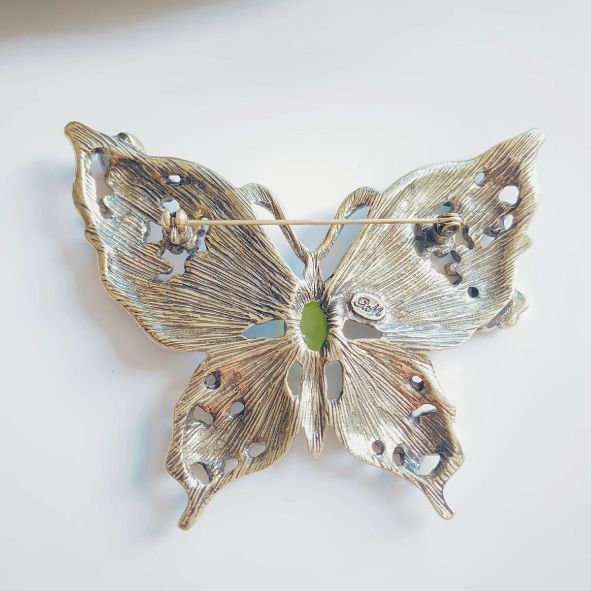 Vintage Enamel Butterfly Brooch Retro Elegant Coat Suit Pin