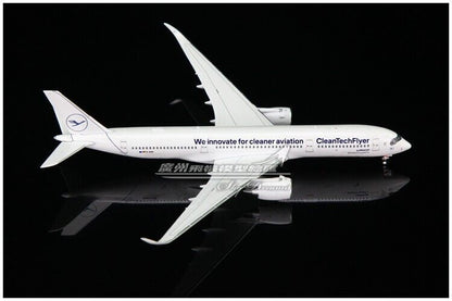 1:400 JC Wings Lufthansa AIRBUS A350-900XWB Passenger Airplane Diecast Model