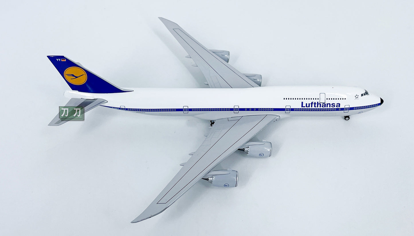 1:400 NG Lite Lufthansa B747-8 D-ABYT Passenger Airplane Diecast Model