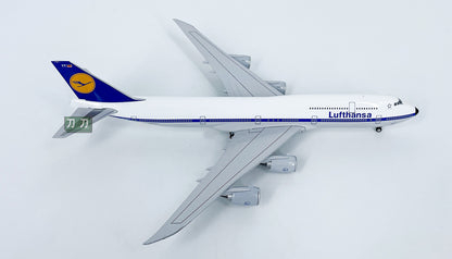 1:400 NG Lite Lufthansa B747-8 D-ABYT Passenger Airplane Diecast Model