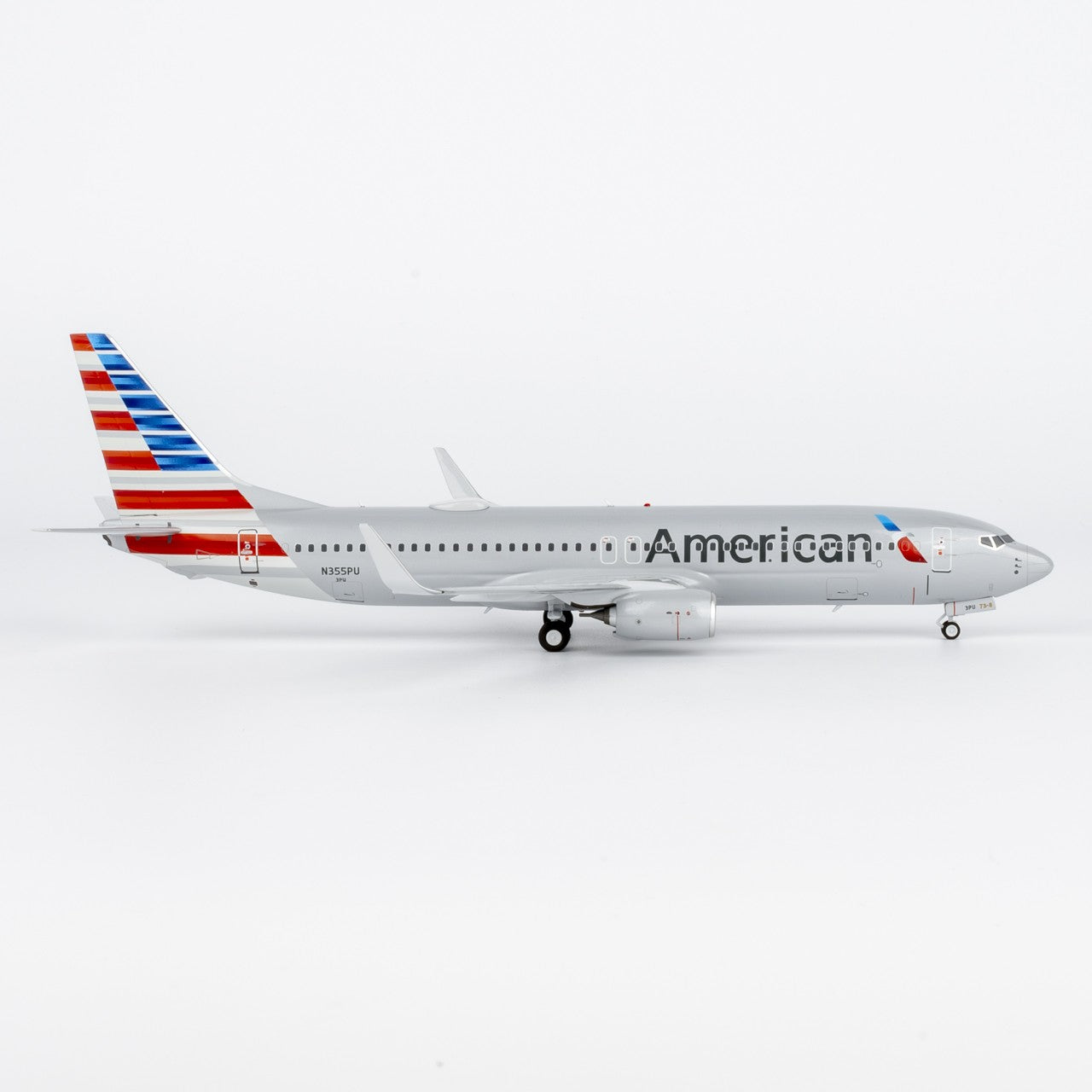 1:200 NGmodels American Airlines B737-800 Passenger Airplane Diecast Plane Model