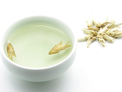 Early Spring Yunnan Puerh Tee Sonnengetrocknete Weiße Knospe Puerh Tee 50g/1.8oz