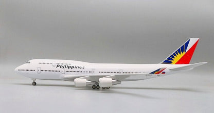 47CM Philippines BOEING 747-400 Airplane Led Sound- controlled Light Resin Model