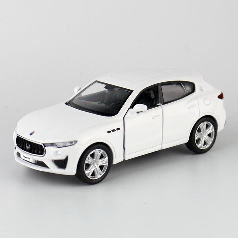 1/36 Maserati Levante GTS Model Car Diecast Toy Cars Boys Toys Kids Gifts White