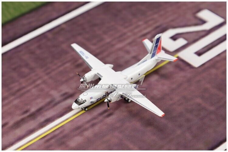 1:400 GeminiJets Cubana Antonov An-26 Plane Airplane Diecast Aircraft Model