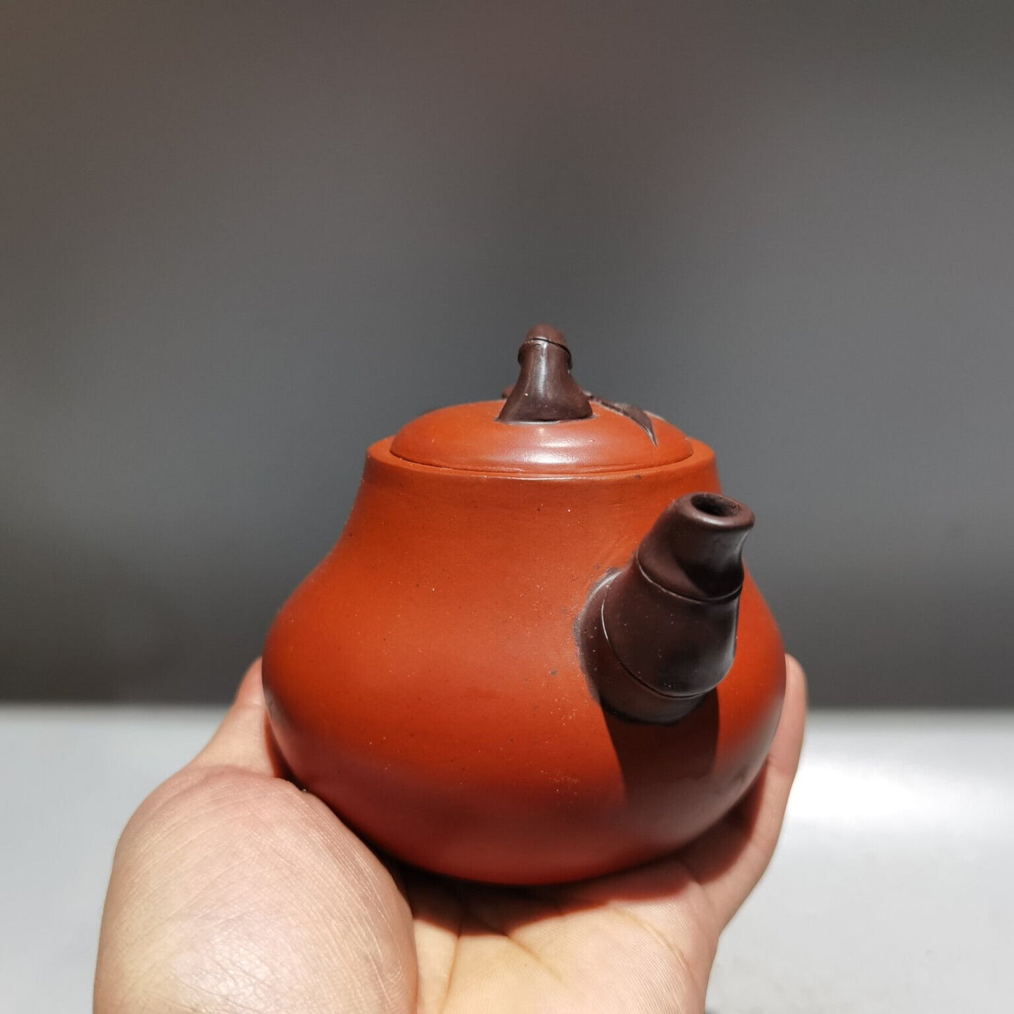Chinese Yixing Zisha Clay Handmade Exquisite Teapot （竹韵壶 底款：魏援良)