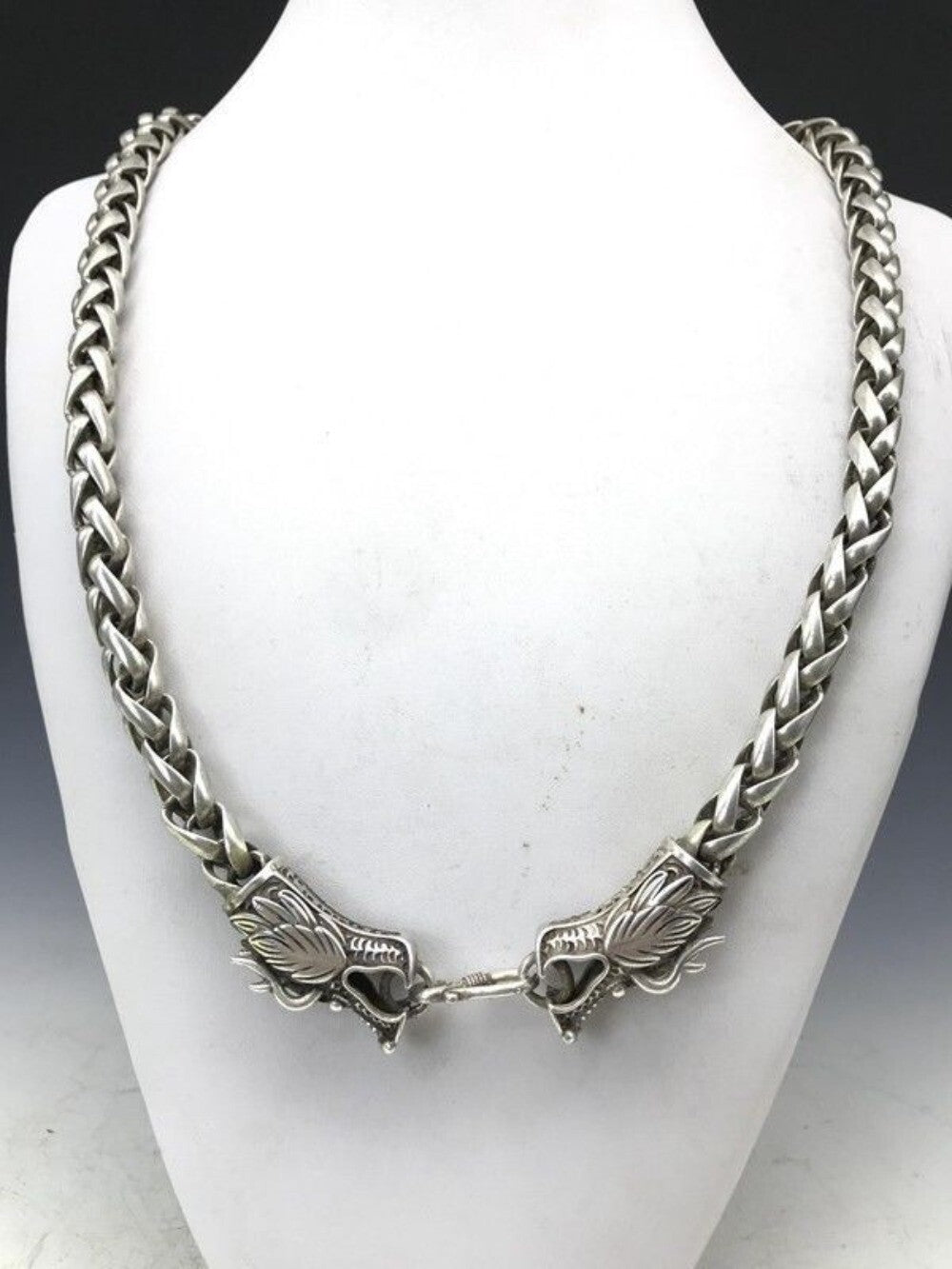 Old Chinese Tibet silver handmade double Dragon head necklace