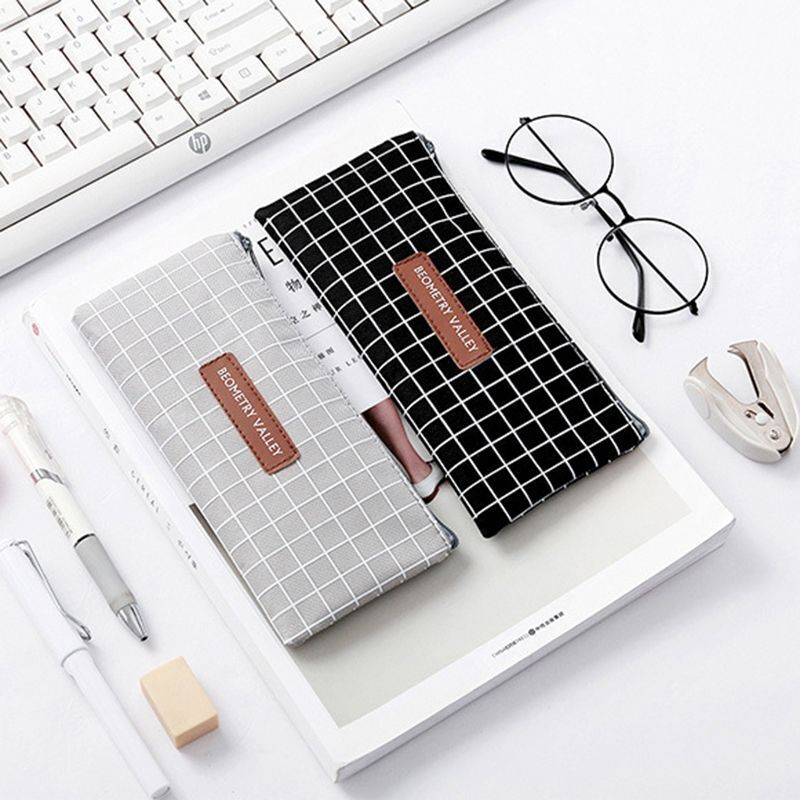 Plaid Travel Cosmetic Makeup Bag Zipper Small Toiletry Beauty Organizer 19.7*9cm