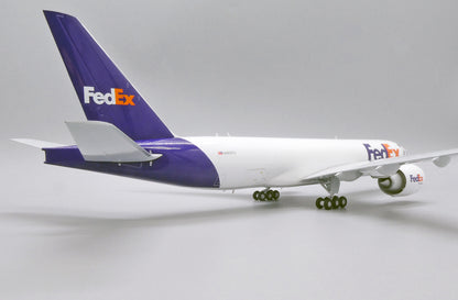 1:200 JC Wings FedEx Boeing 777-200LRF Airplane Diecast Aircraft Model