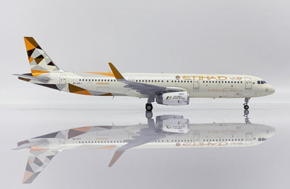 1:200 JC Wings ETHAD AIRBUS A321 Passenger Airplane Diecast Aircraft Model