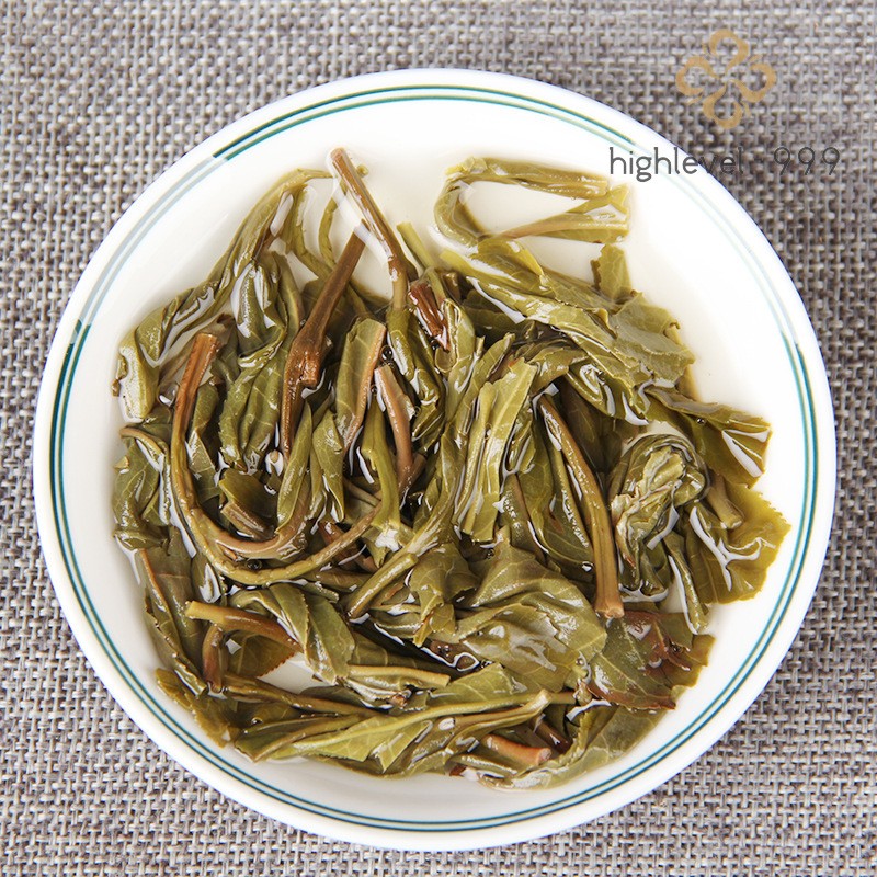 50g Raw Pu'er Tea Cake Yunnan Yiwu Ancient Tree Mini Aged Mountain Leaf Tea