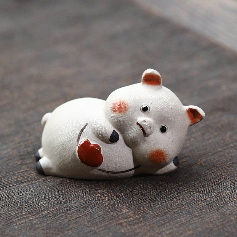 Lovely Pig Statue One Piece Yixing Zisha White Clay Tea Pet Ornament Table Deco.