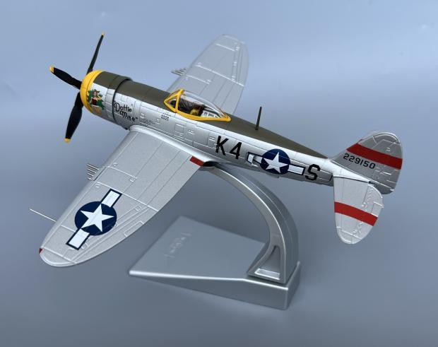 1:72 Corgi Republic P-47D-28RA Thunderbolt 42-29150 USAAF Fighter Diecast Model