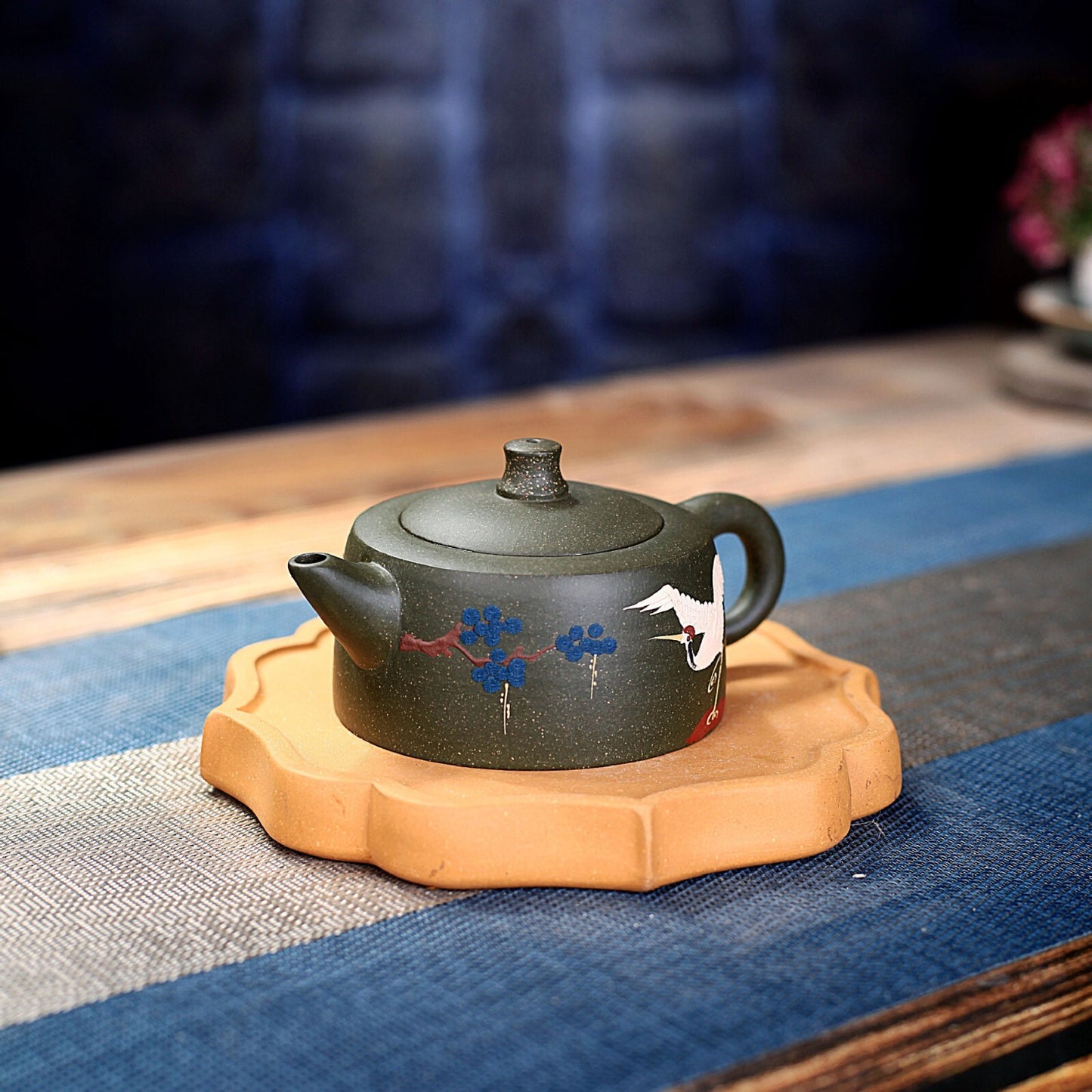 Zen Style Crane Relief Handmade Tea Pot Traditional 9 Infuser Holes Real Zisha