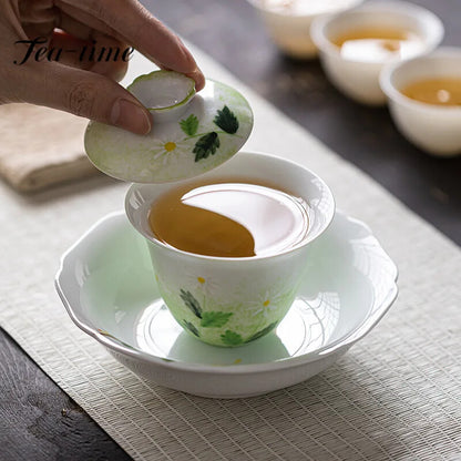 100ml Hand-painted Chrysanthemum Ceramic Cover Bowl Chinese Non Hot Tea Cup