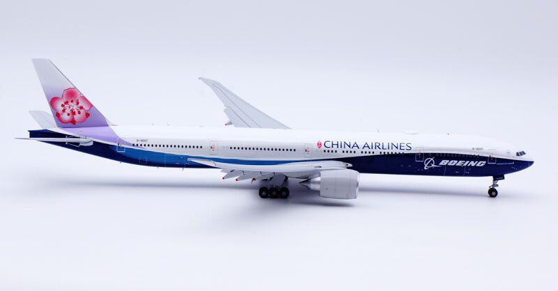 1:200 JC Wings CHINA AIRLINES BOEING 777-300ER Flap Down Airplane Diecast Model