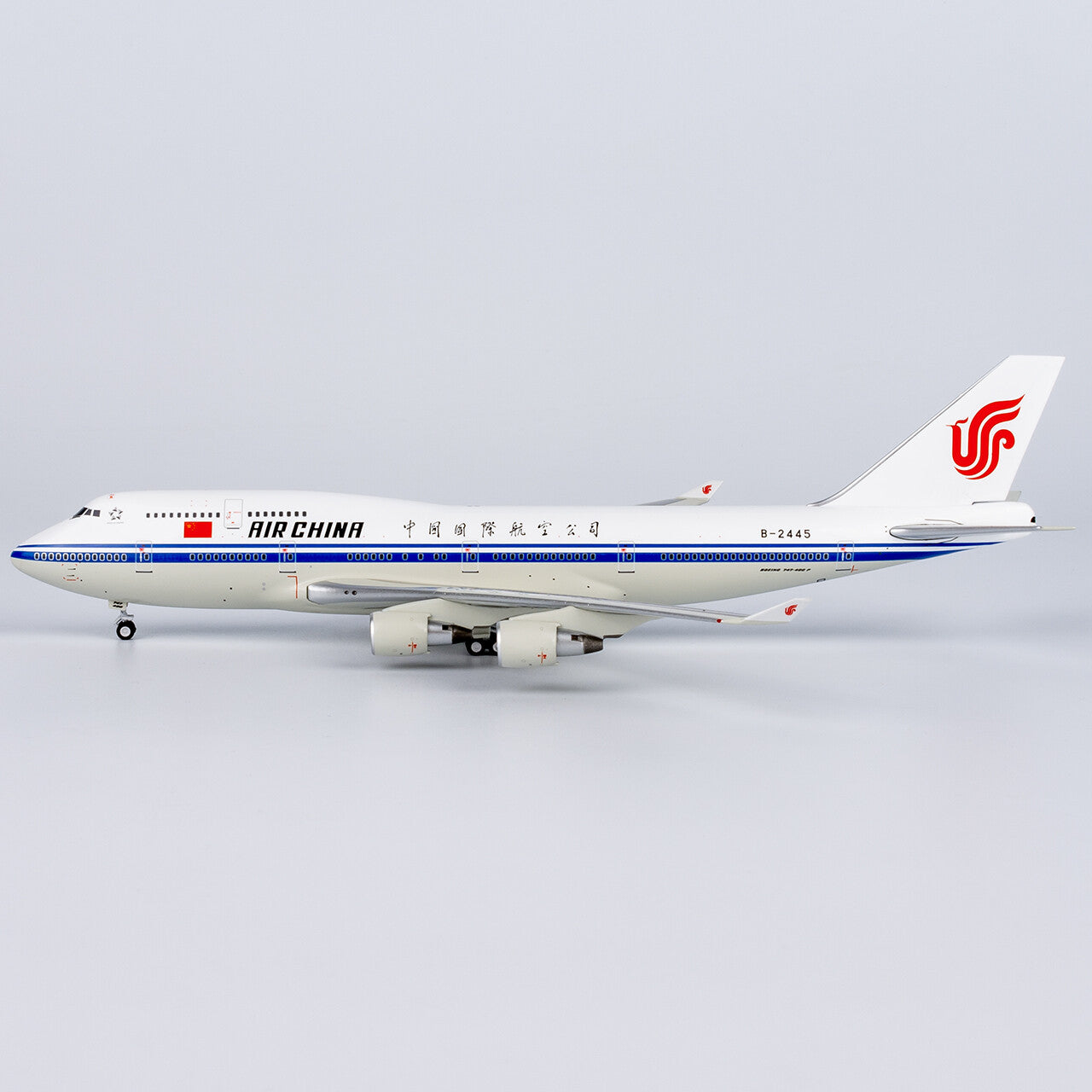 1:400 Bob Capital Airlines Plane A330-200 Diecast Aircraft Model