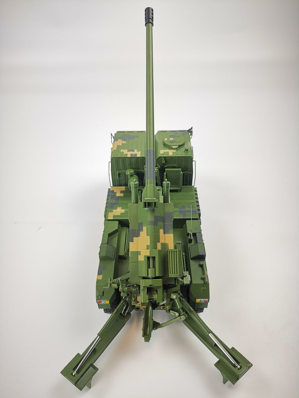 1:32 China Pcl181 155mm Vehicle Howitzer Green Camouflage Model Collection