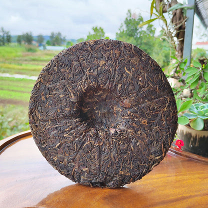 Pu'er Tea, Old Raw Tea, Menghai Qizi Cake Yunnan Gu Liu Da Cha Shan Ge Deng 357g