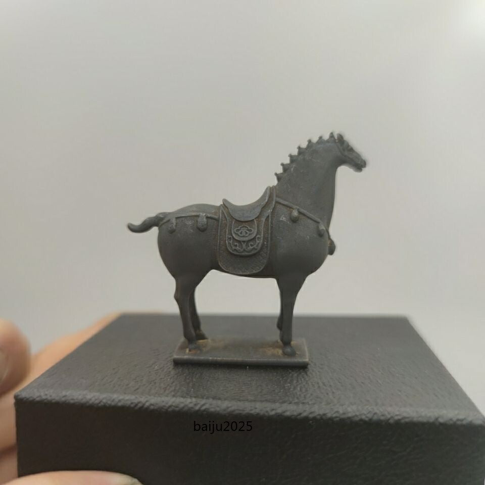 China Tang Horse Model Statue Solid Old Brass Car Ornament Tea Pet Table Decor