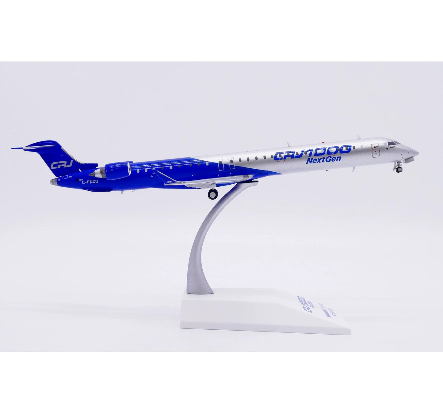 1:200 JC Wings Bombardier CRJ1000ER Passenger Plane Diecast Aircraft Model