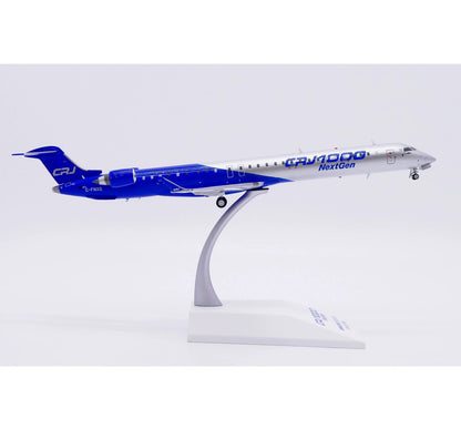 1:200 JC Wings Bombardier CRJ1000ER Passenger Plane Diecast Aircraft Model
