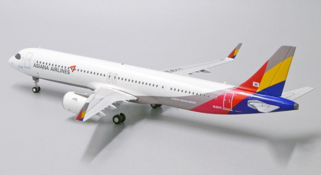 1:200 JC Wings Asiana Airlines AIRBUS A321Neo Airplane Diecast Aircraft Model