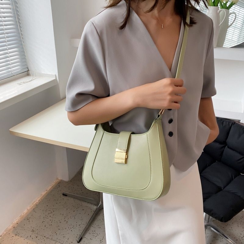 Handbags Synthetic Leather Shoulder Crossbody Bags Half Moon Shape 25*21*6 CM