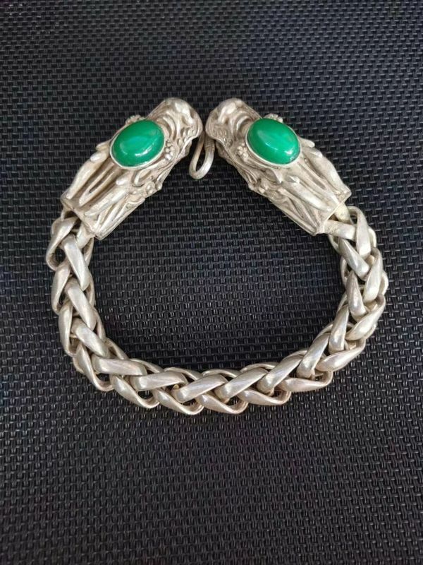 Collectible Chinese Green Jade Tibet Silver Handwork Auspicious Dragon Bracelet