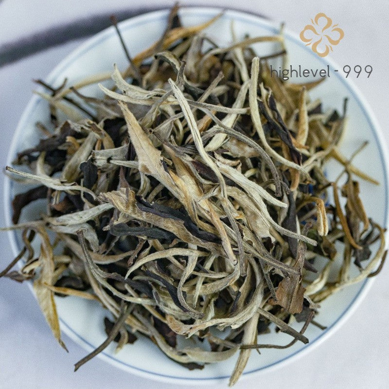 500g Authentic Yunnan Ancient Tree Silver Needle Moonlight White Bulk White Tea