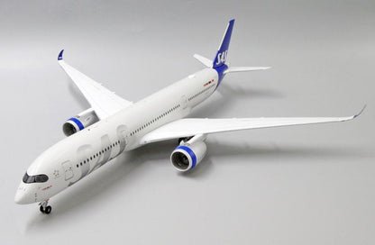 1:200 JC Wings SAS Scandinavian AIRBUS A350-900XWB Plane Diecast Aircraft Model